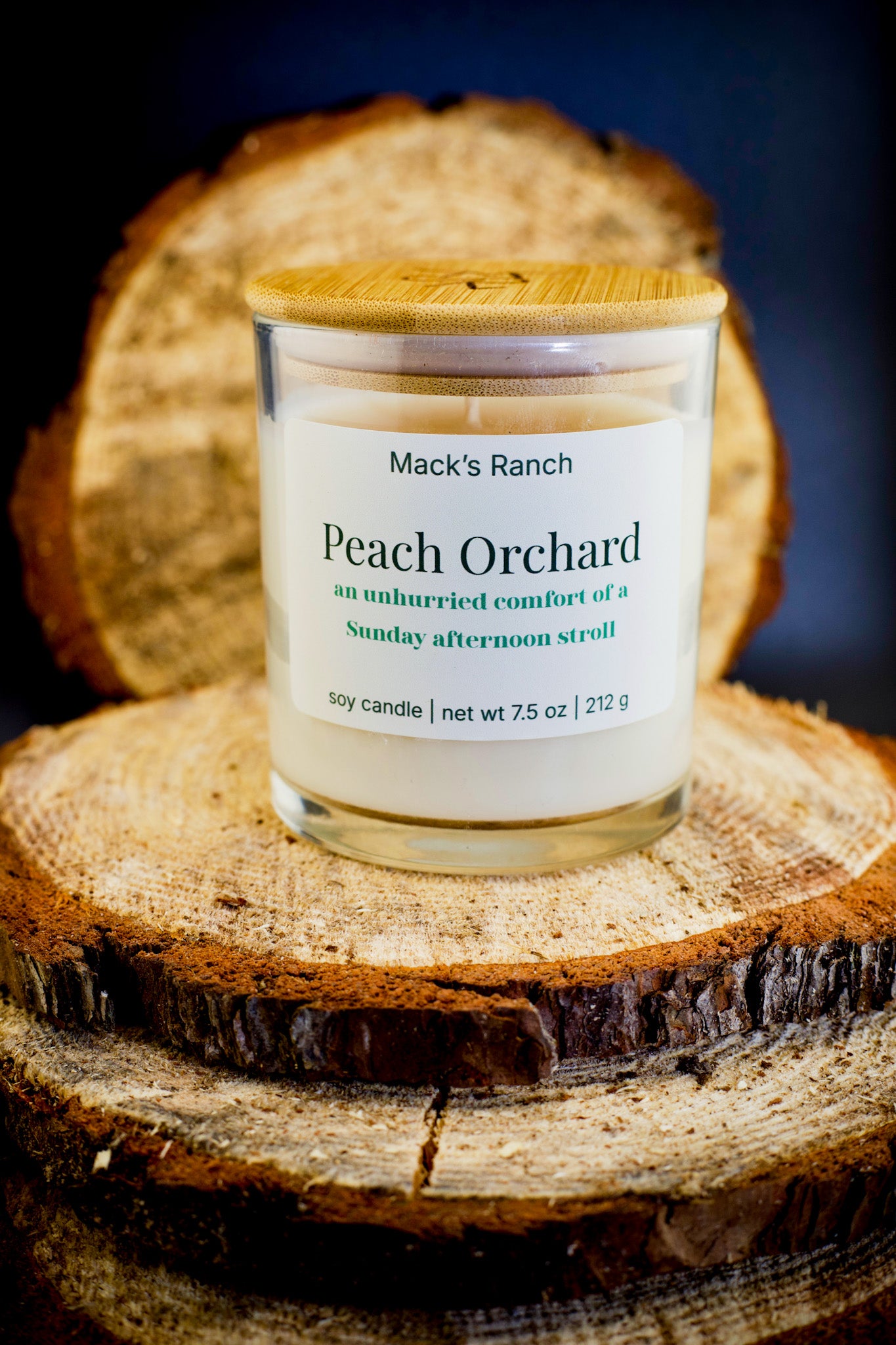 Peach Orchard soy candle - fresh peach and orchard scent